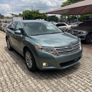 Toyota Venza LE(Foreign used)